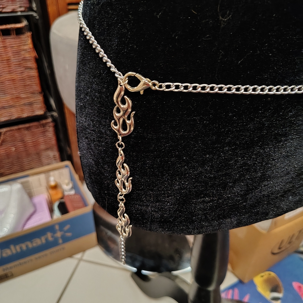 Vintage SilverTone Flame Chain Belt/ See Pics Information - Picture 5 of 16
